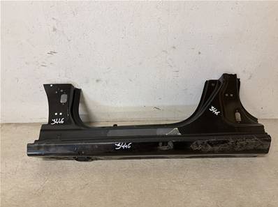 Bas de caisse gauche MEGANE IV BREAK PHASE 1 5P 2016-06->