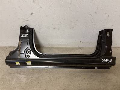 Bas de caisse droit MEGANE SCENIC I PHASE 1 5P 1996-09->1999-09