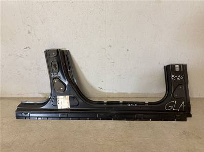 Bas de caisse droit CLASSE GLA I (X156) PHASE 1 5P 2014-01->2017-12